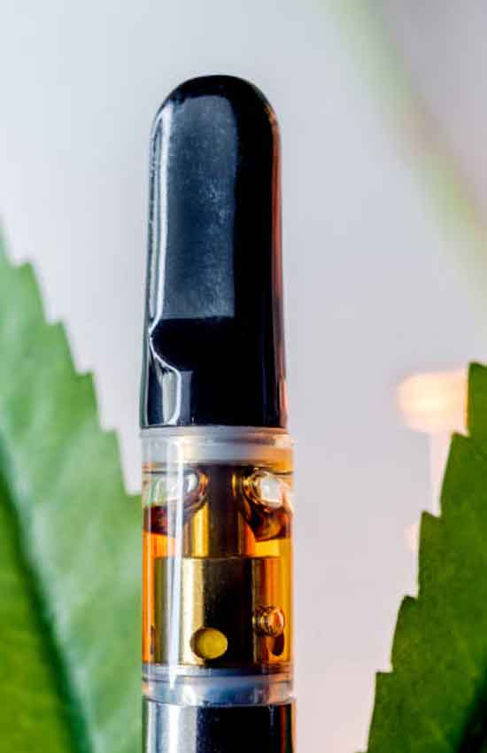 Premium THC Vape Pens at Fridley Dispensary
